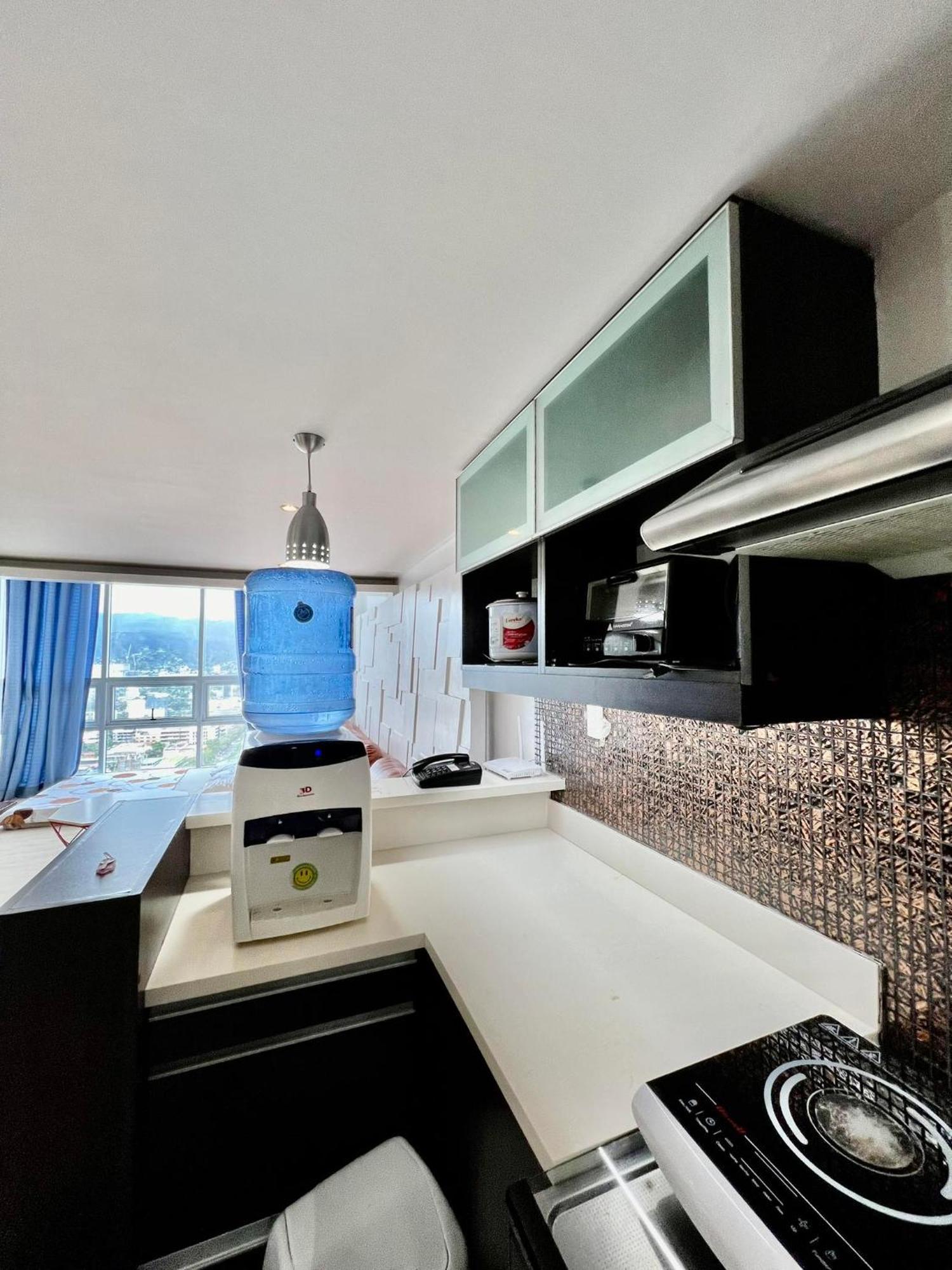 Apartment Home-like 2br Unit In The Center Cebu