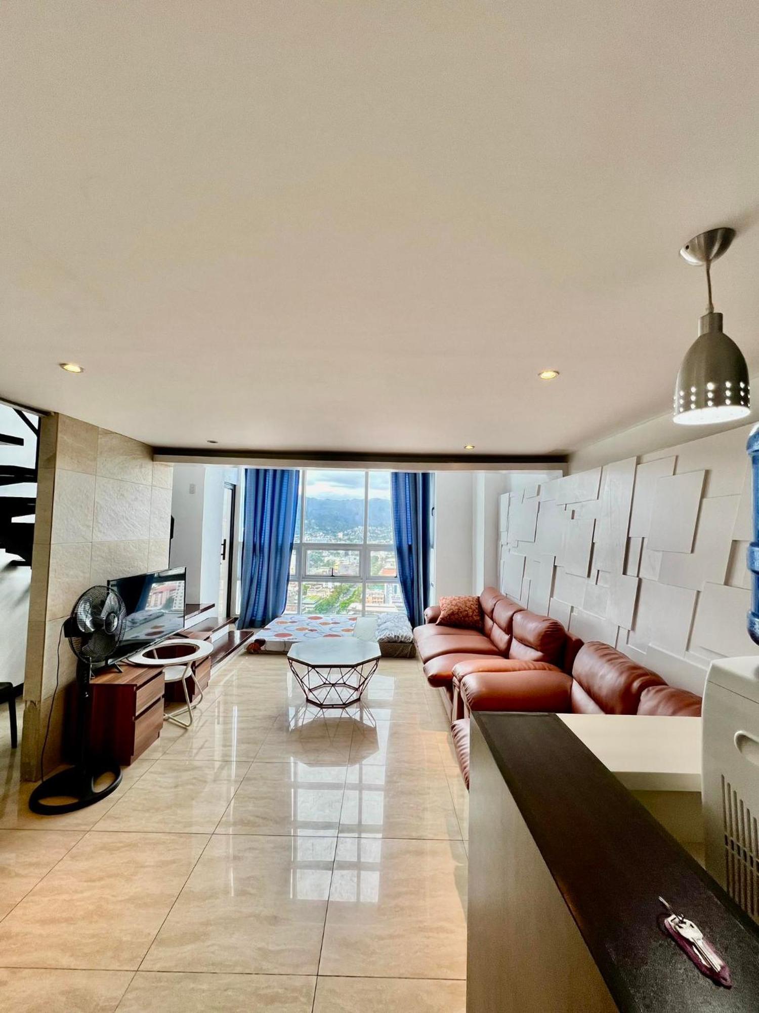Home-like 2br Unit In The Center *