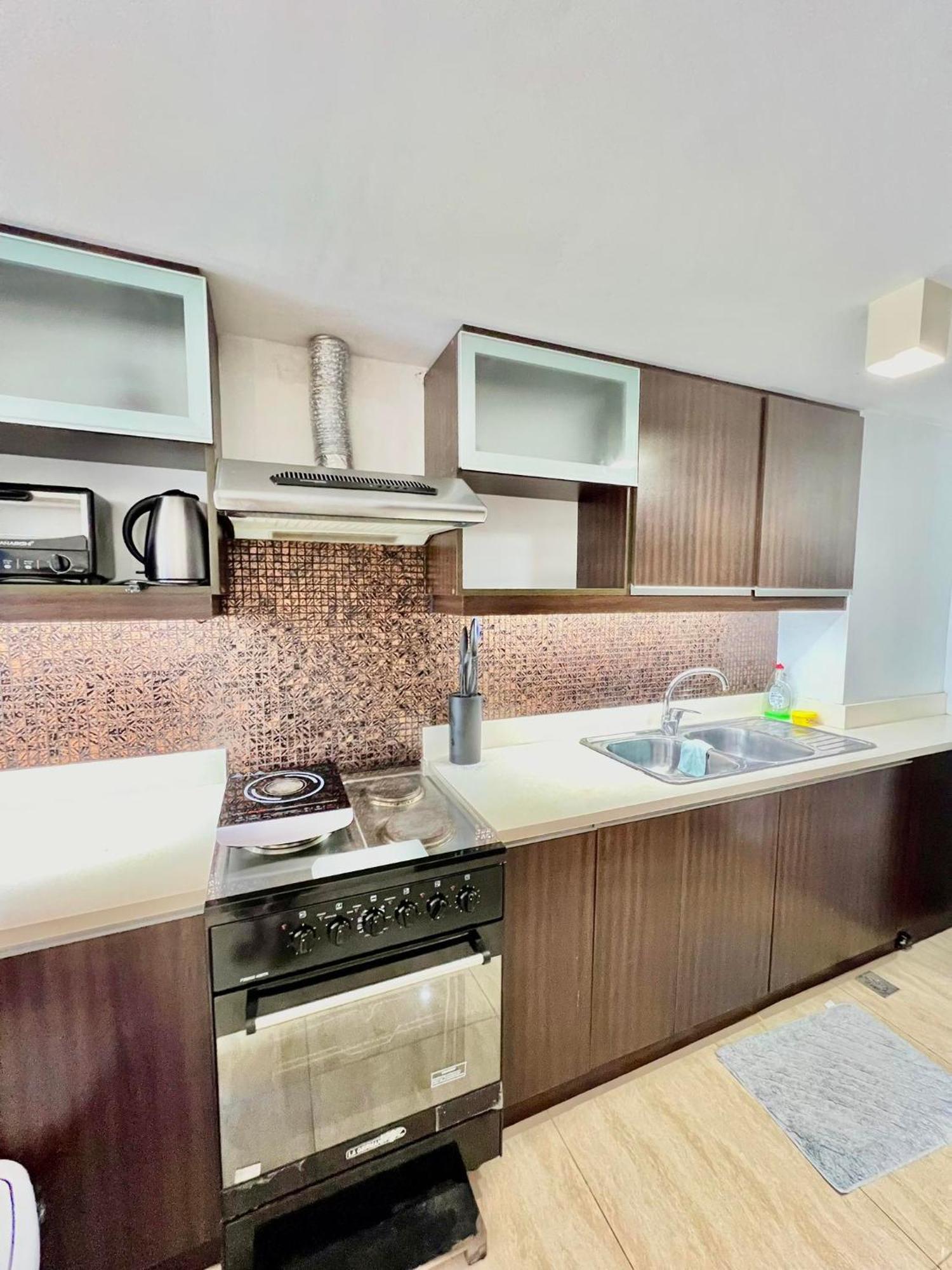 Home-like 2br Unit In The Center Cebu