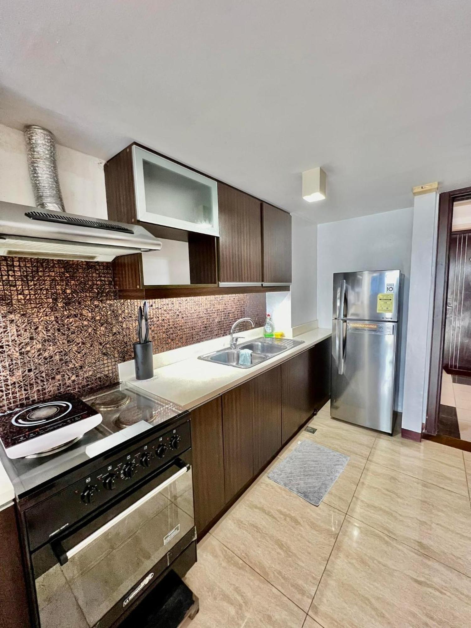 Home-like 2br Unit In The Center Cebu