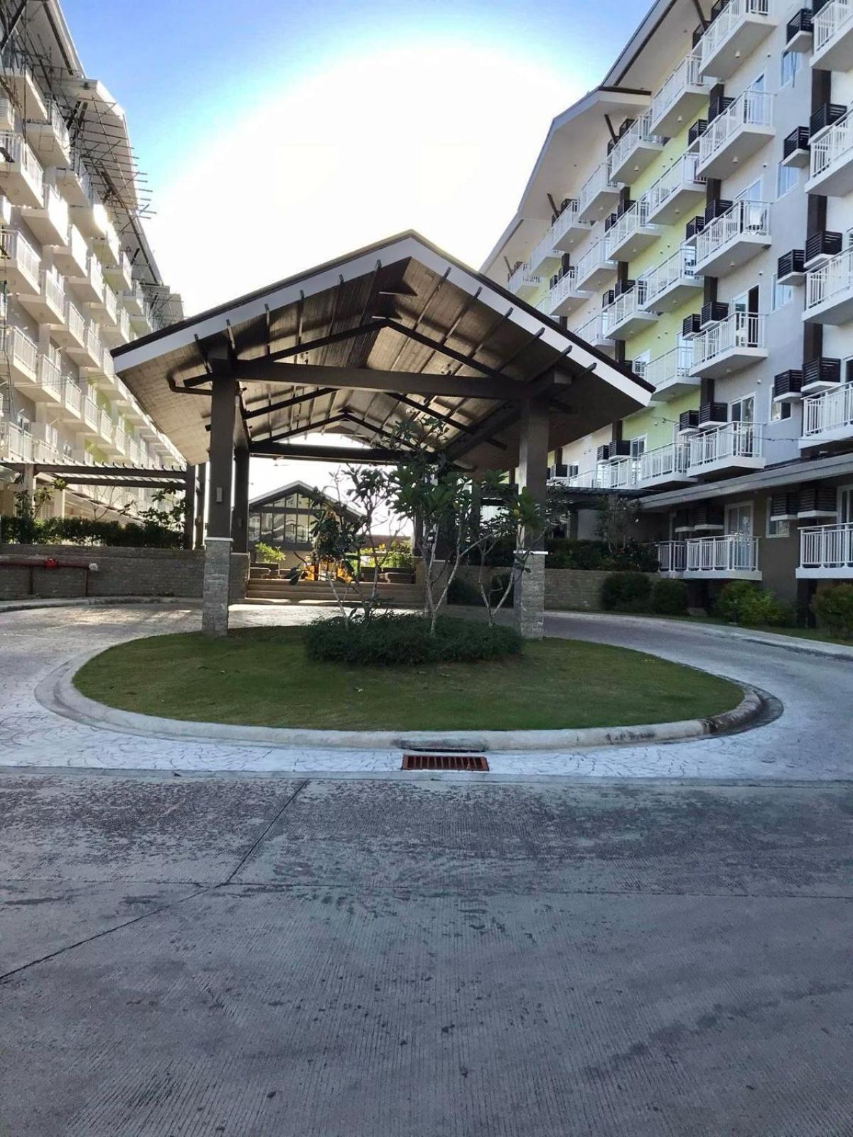 Apartamento Vp - Amani Grand Residences, 03 Minutes Away From Mactan Airport - Bldg B - Unit 522 *