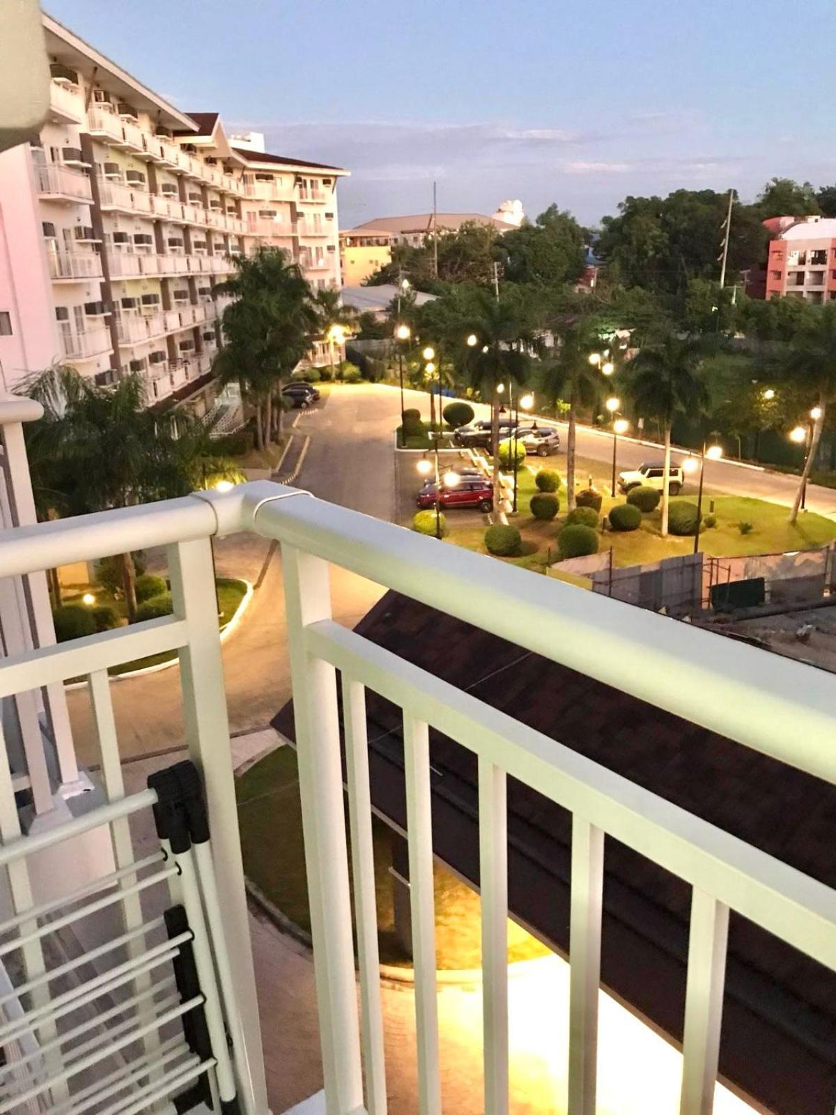 Apartamento Vp - Amani Grand Residences, 03 Minutes Away From Mactan Airport - Bldg B - Unit 522 Lapu-Lapu City