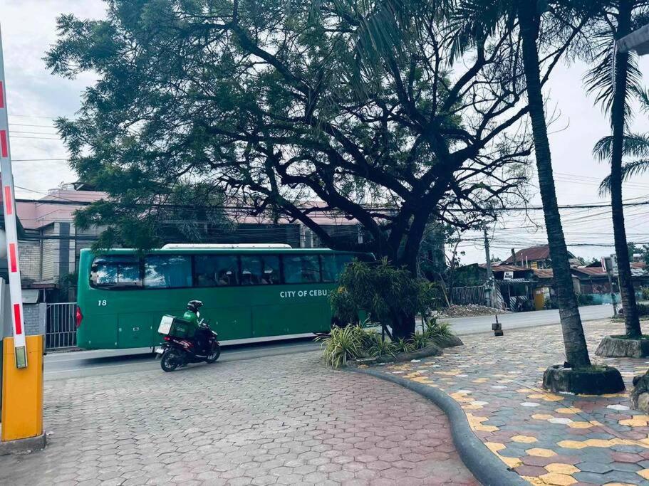 2bedrooms For Family Or Group Near Airport And Diving Spots Apartment