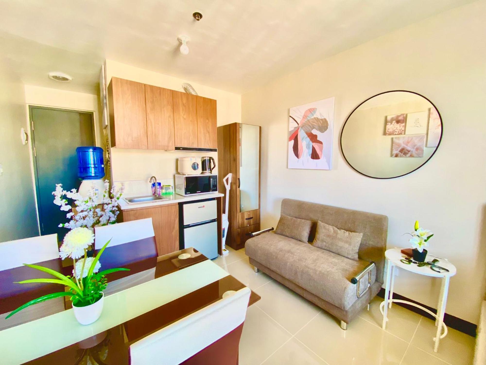 Cozy Near Airport With Pool And Ocean View Apartment