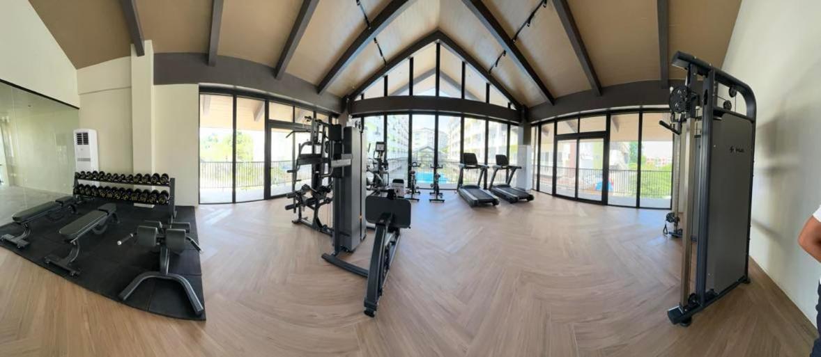 1 Bedroom With Balcony Near Airport Lapu-Lapu City