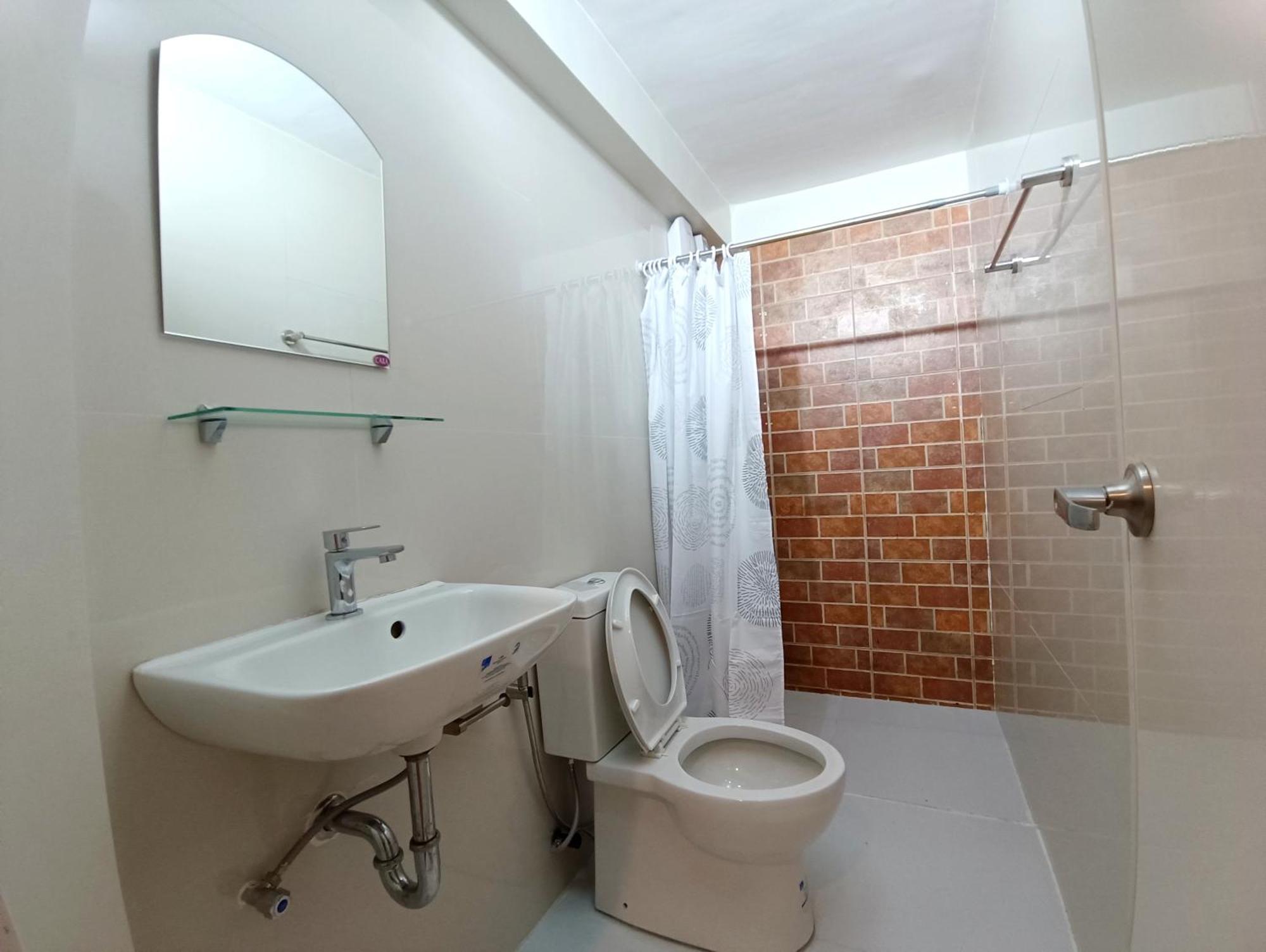 Kaimito House - Near Mactan-cebu Airport