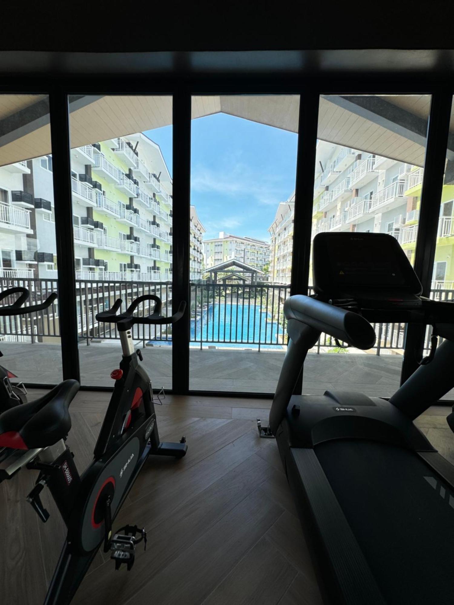 Ania Rooms@amani Grand Residences Near Airport Aparthotel Lapu-Lapu City