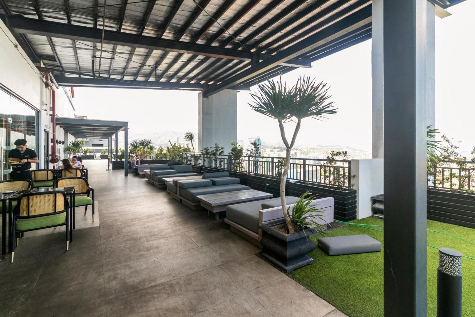 Apartment Grand Residences