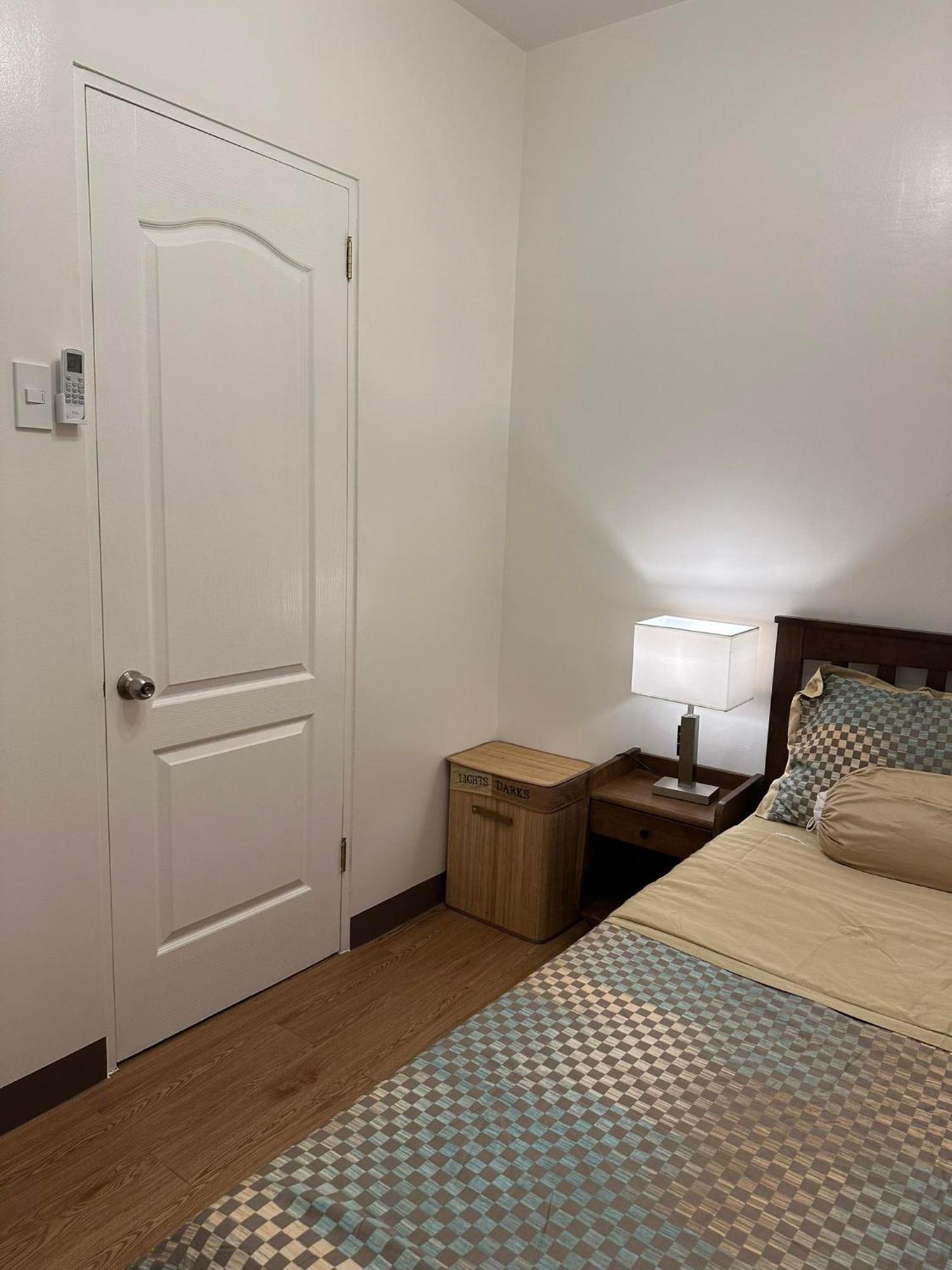 Apartment Trig Place @almond Drive