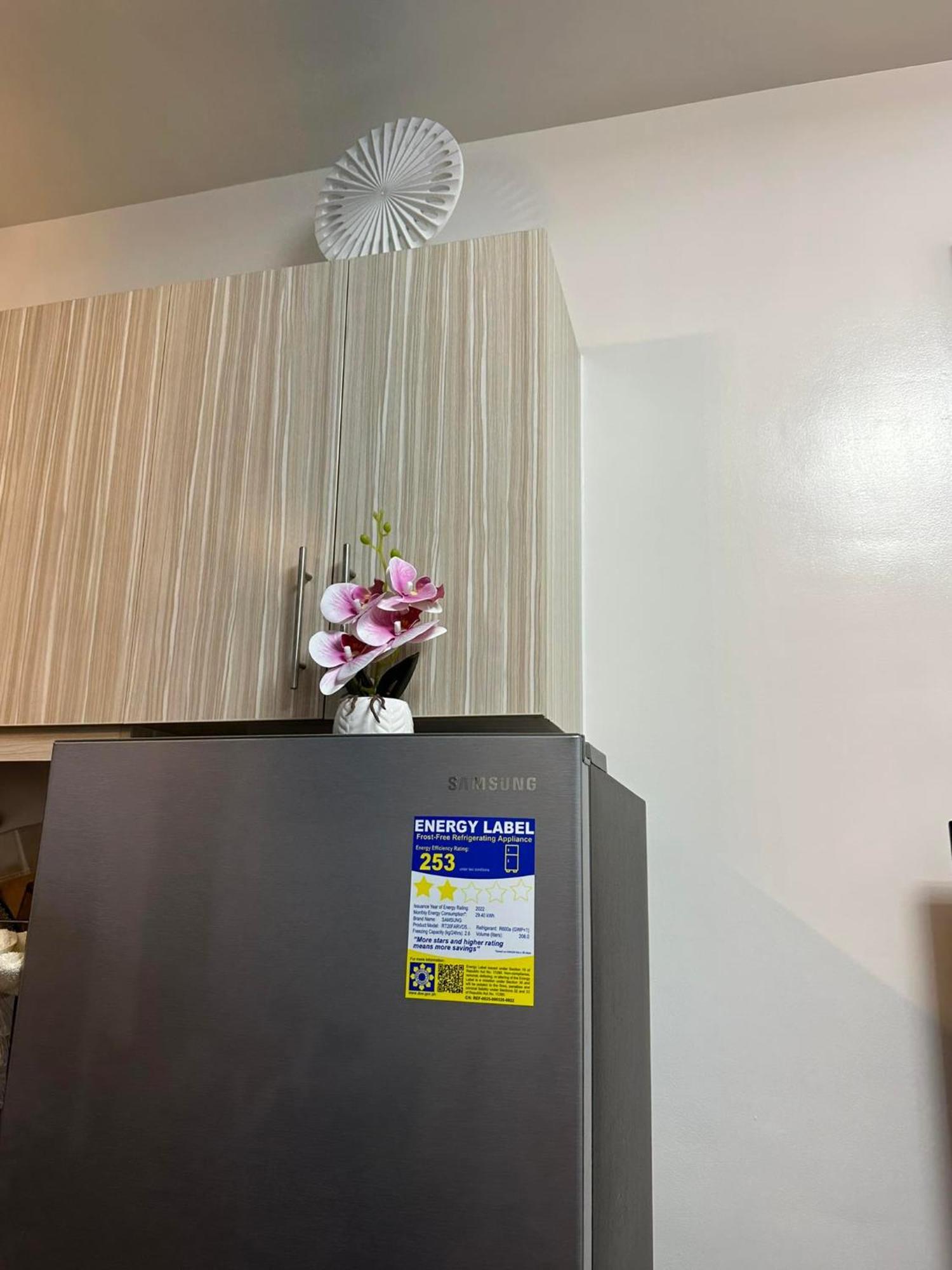 Trig Place @almond Drive Apartment *