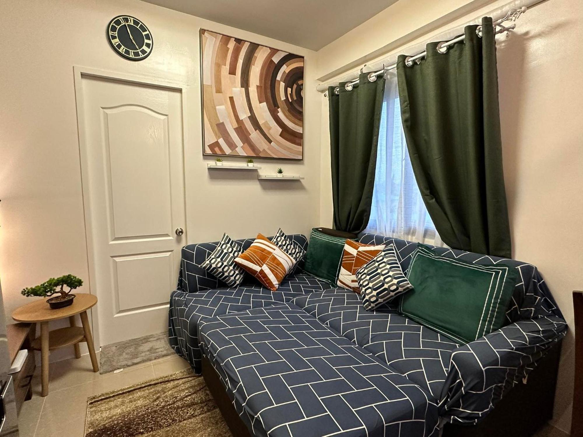 Apartment Trig Place @almond Drive