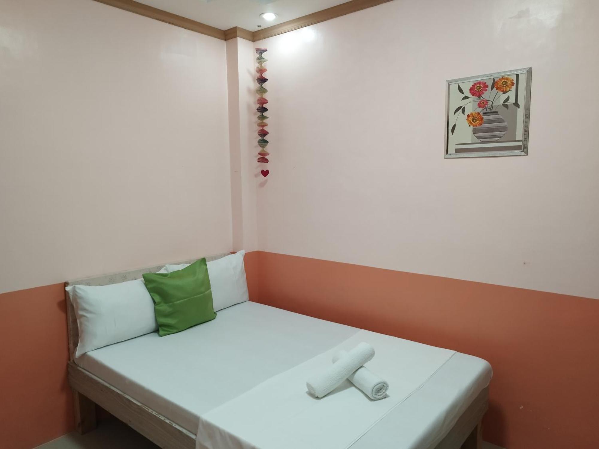 Ocean View House Bed & Breakfast Oslob