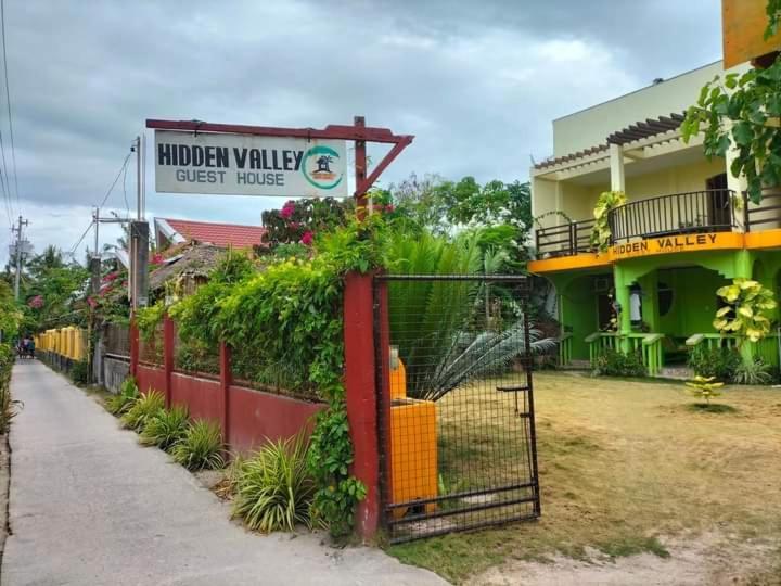 Hidden Valley Guest house Logon