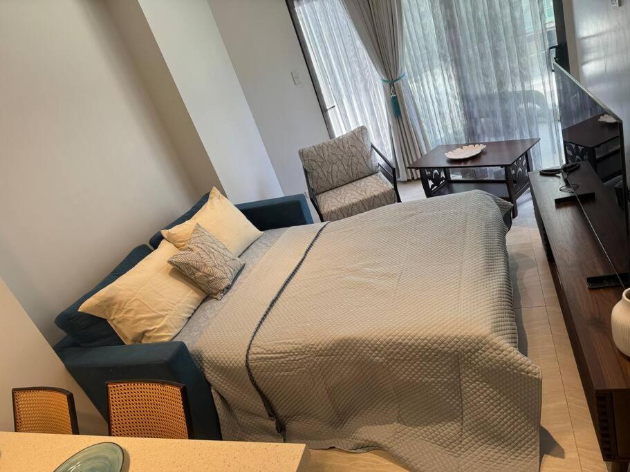 Private At Tambuli Sae Side Living By The *