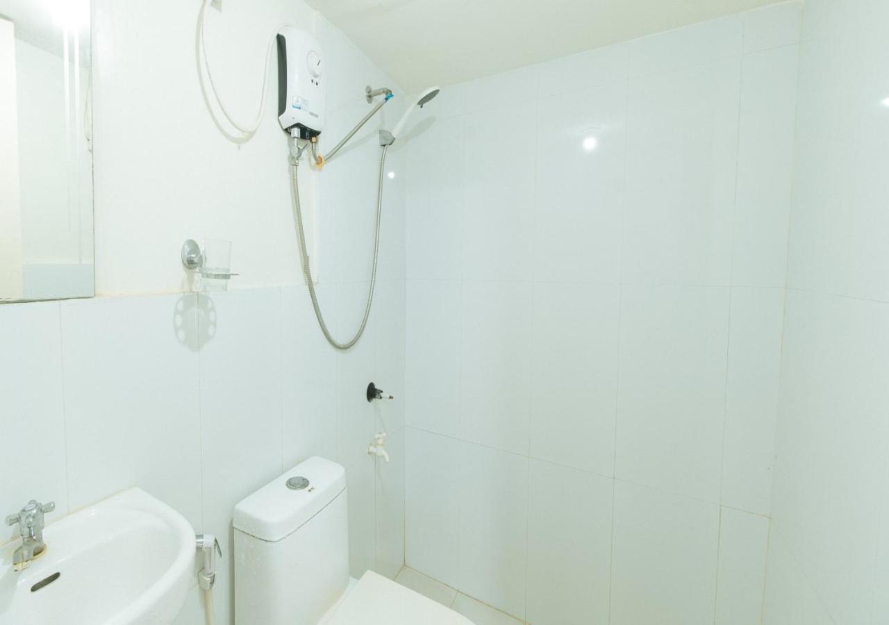 Reddoorz Segra Square House *