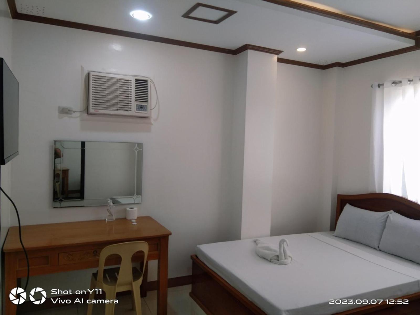 Hotel Marion's 1 Bantayan Powered By Cocotel 3*