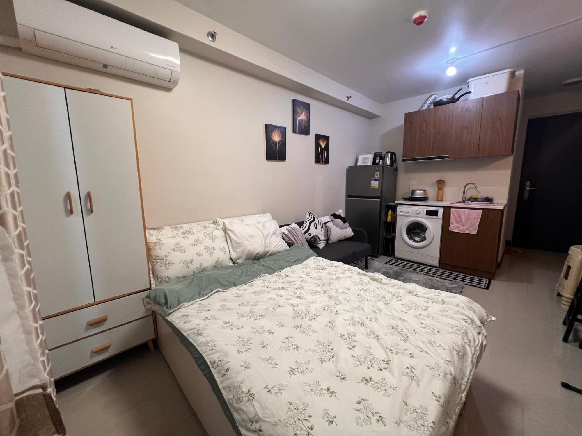 Apartment Your *