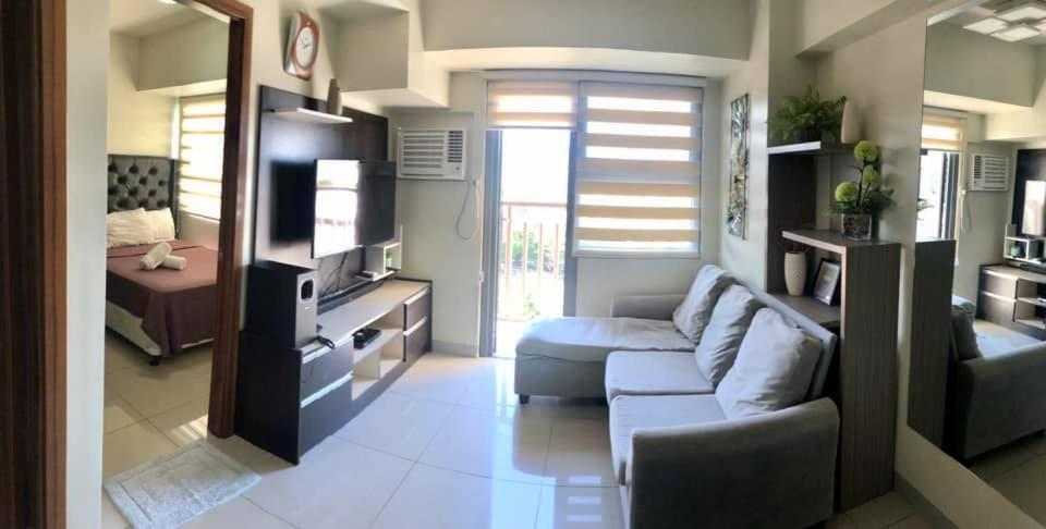 1br With Balcony At Horizons 101 * Cebu
