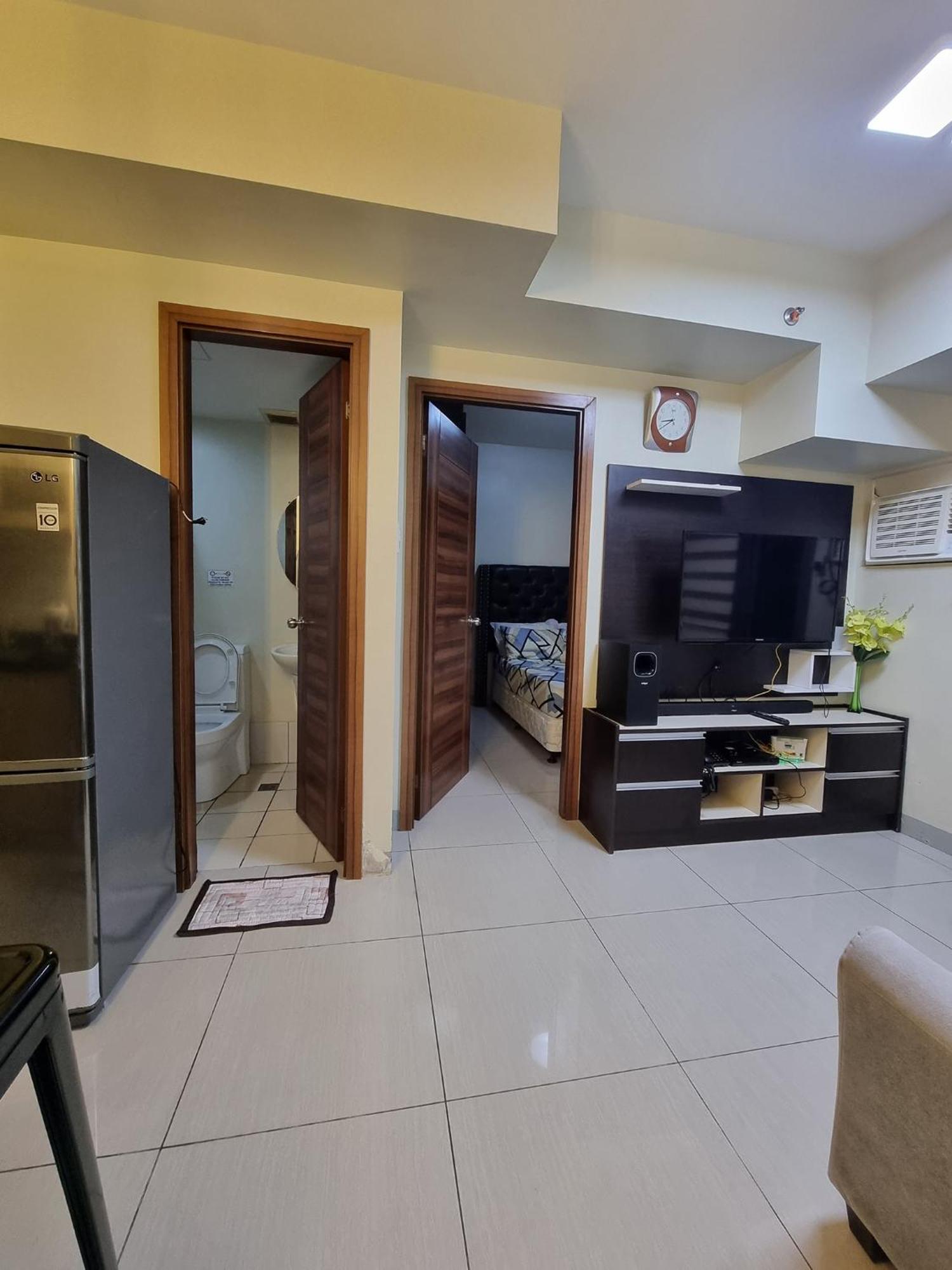1br With Balcony At Horizons 101