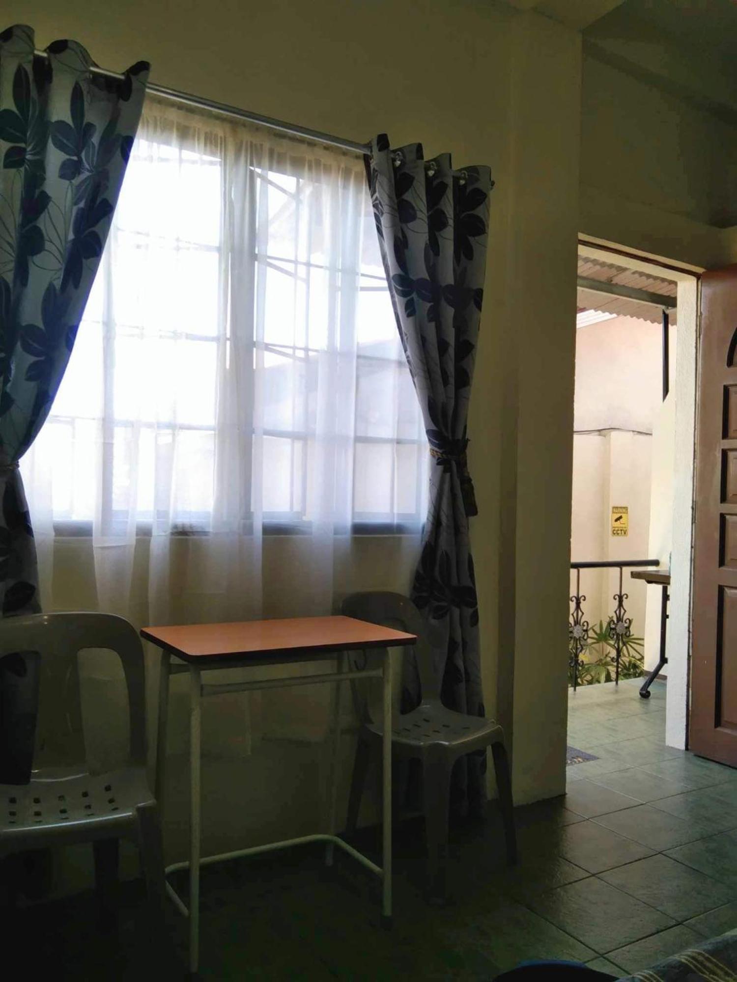 Carcar Apartment *