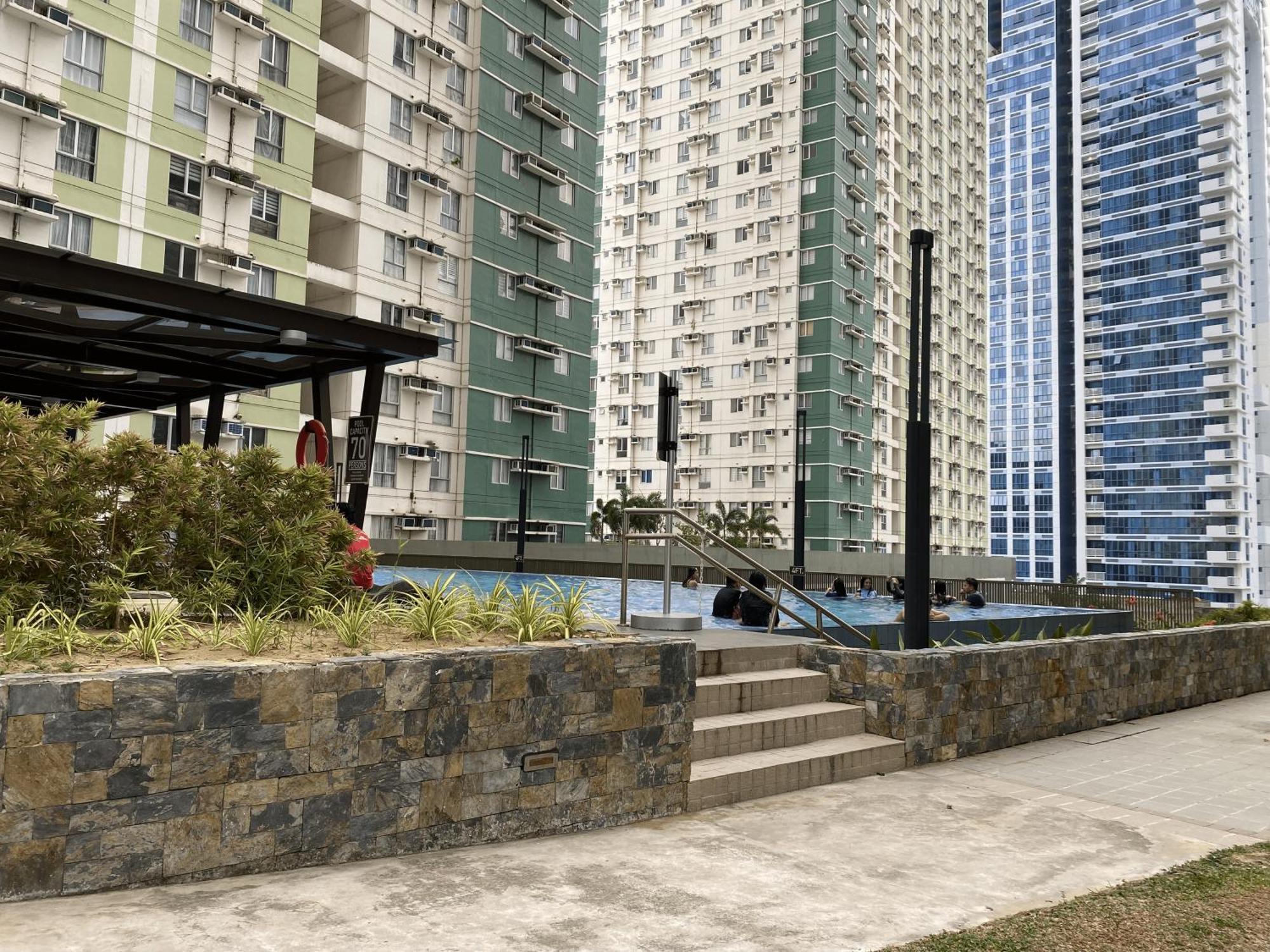 Avida Riala 1br Unit- It Park *