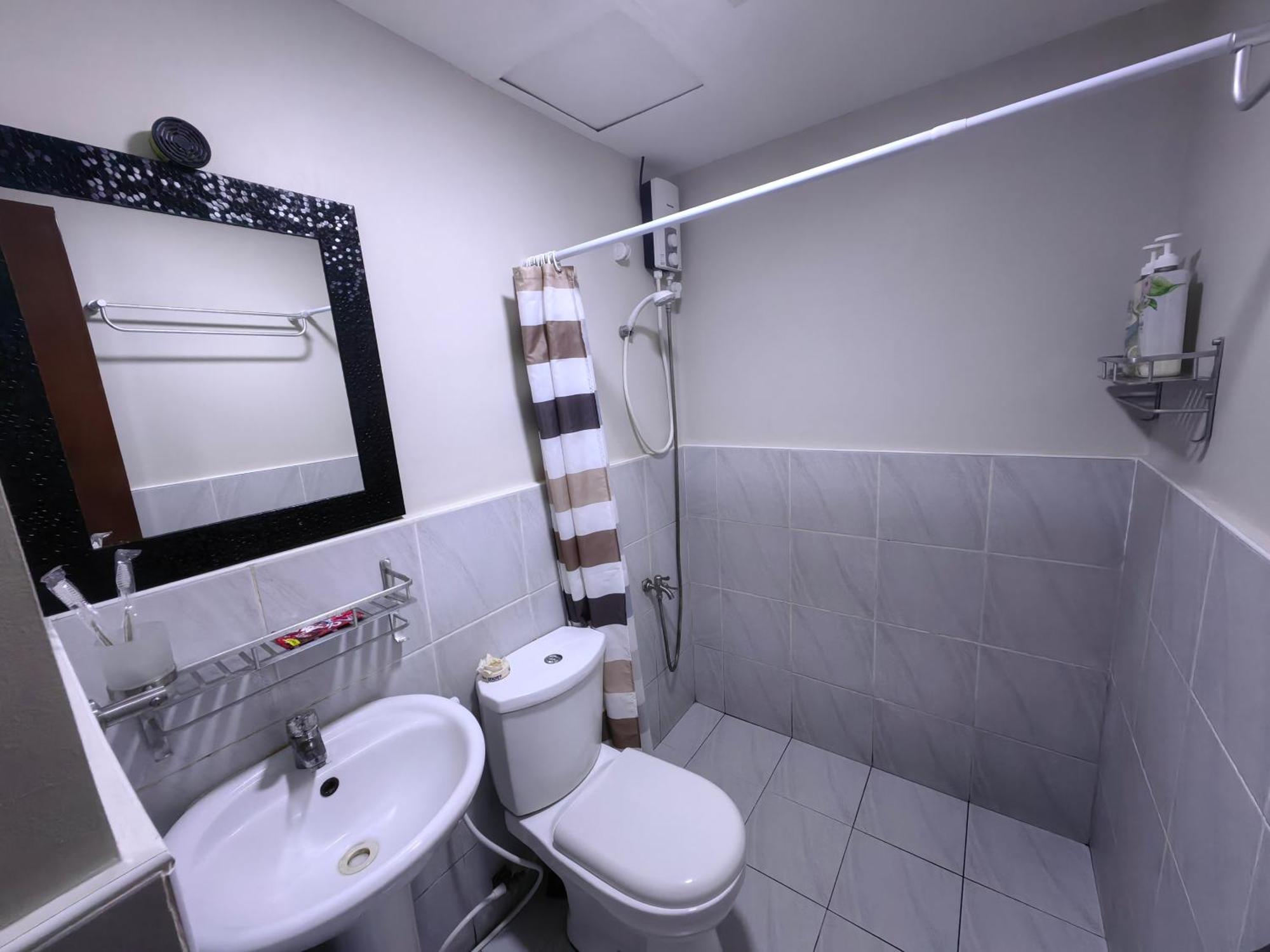 Brisa's Place In Lapu-lapu Apartment *
