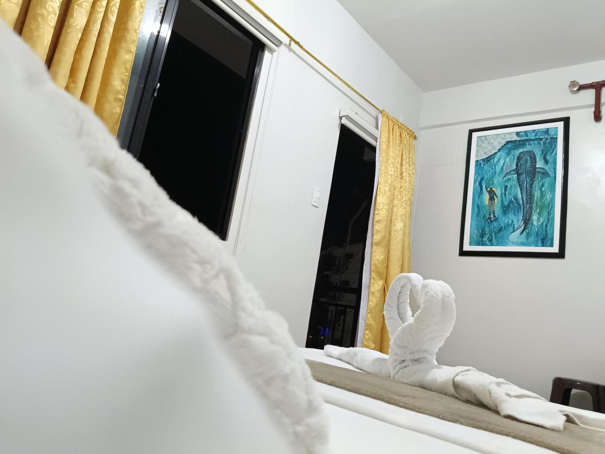 E&d Royal Oceancrest Mactan - 1br Full With Balcony And Rooftop With Panoramic View Near Airport *