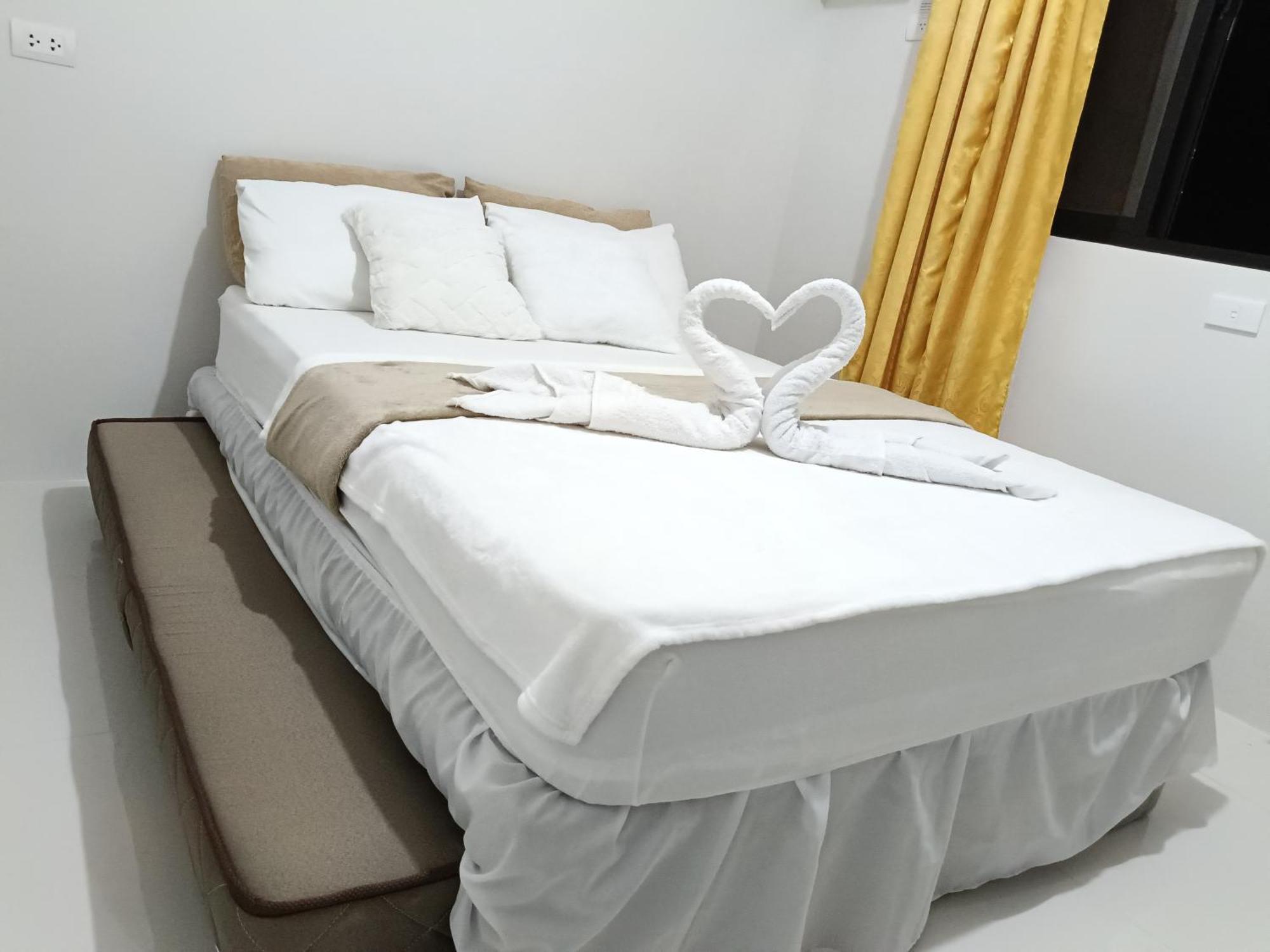E&d Royal Oceancrest Mactan - 1br Full With Balcony And Rooftop With Panoramic View Near Airport Apartment *