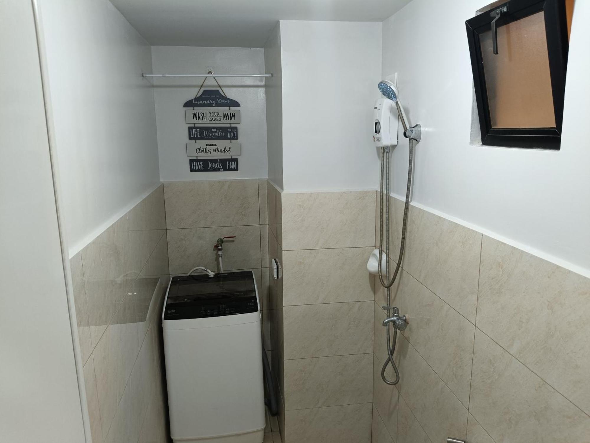 E&d Royal Oceancrest Mactan - 1br Full With Balcony And Rooftop With Panoramic View Near Airport Lapu-Lapu City