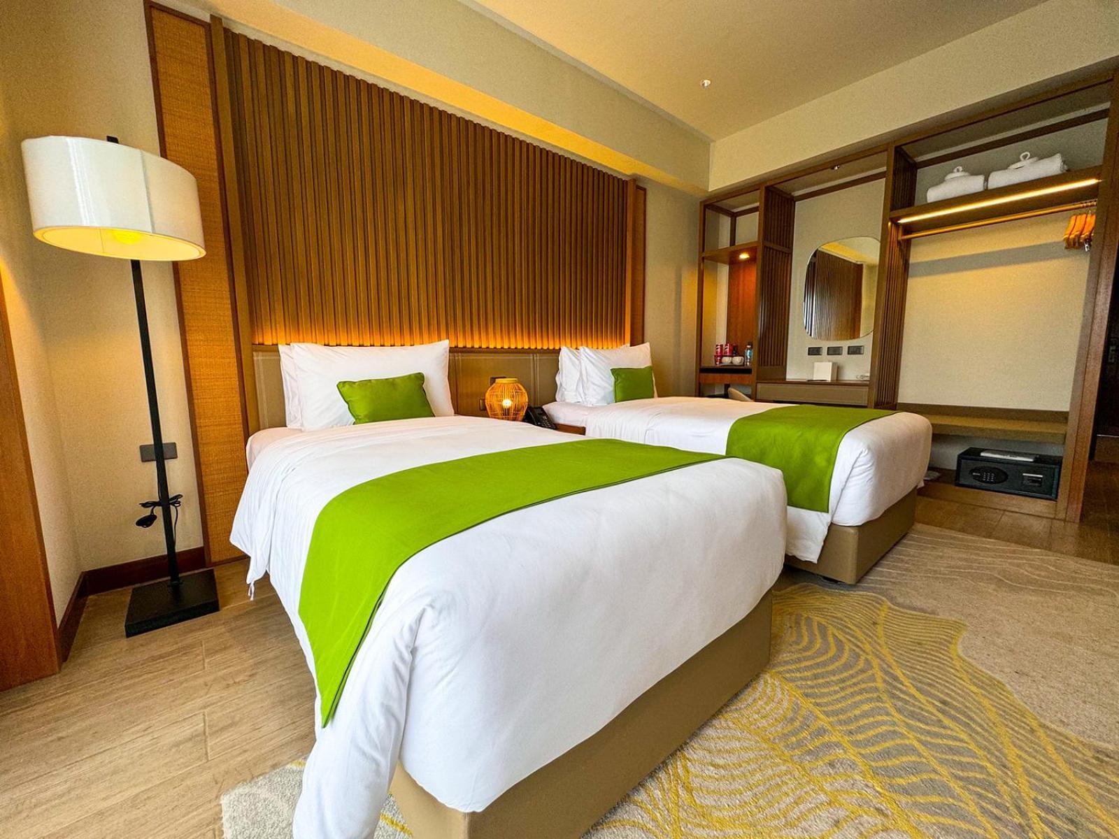 Cebu One Tectona