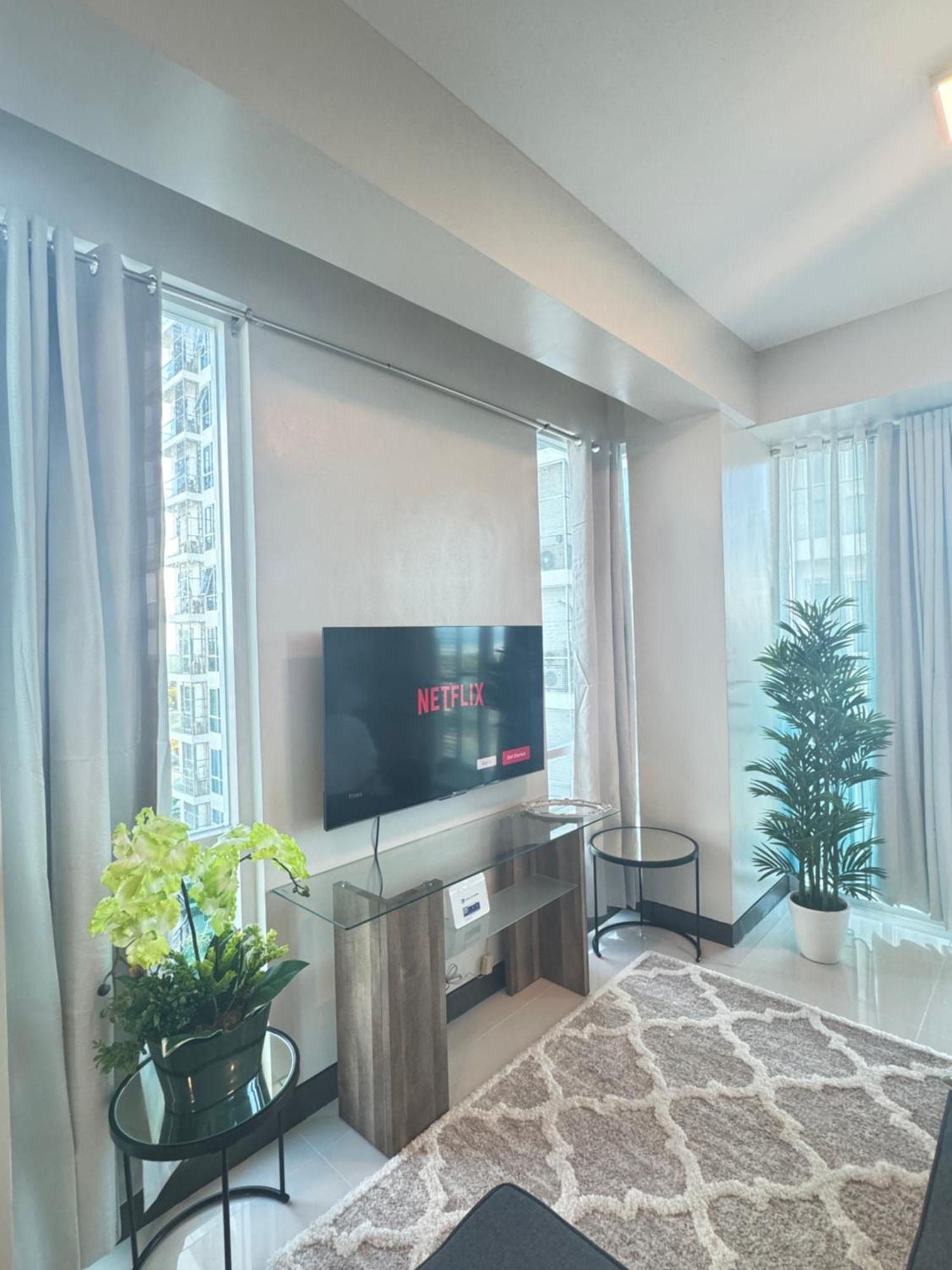 Aparthotel Mactan Newtown With Free Airport Pickup *