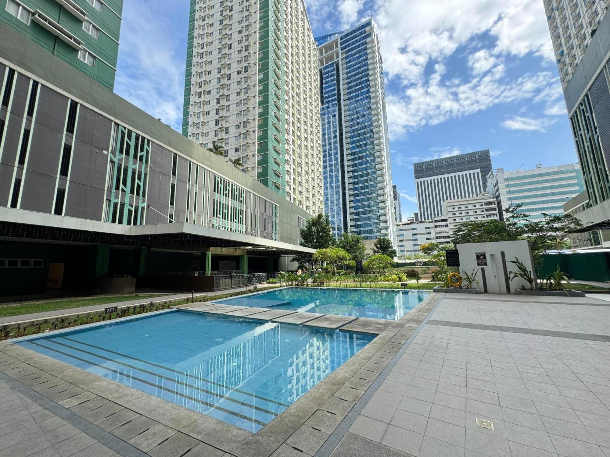 Avida Riala Condotel T4-1103 Cebu