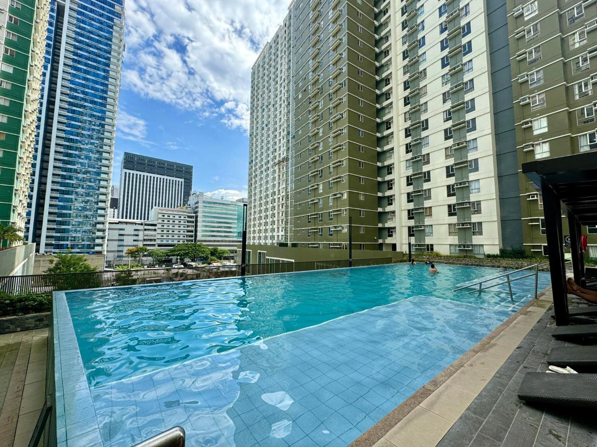 Avida Riala Condotel T4-1103 Cebu