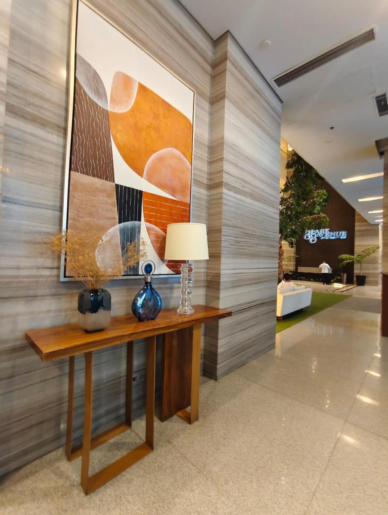 38 Park Avenue Right In The Heart Of It Park Cebu, 55 Inches Tv, Wifi *