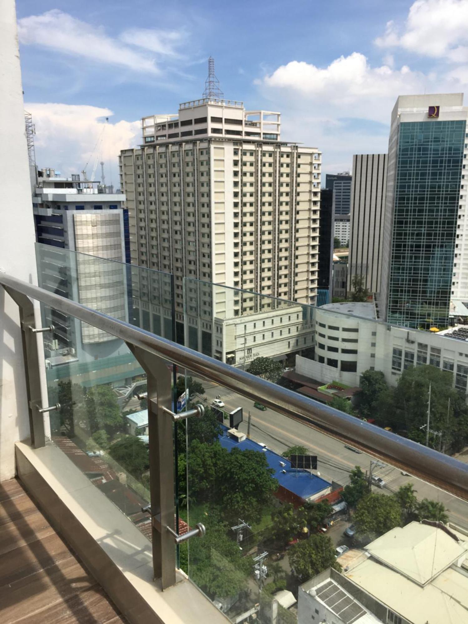 Budget Unit Near Ayala Center *