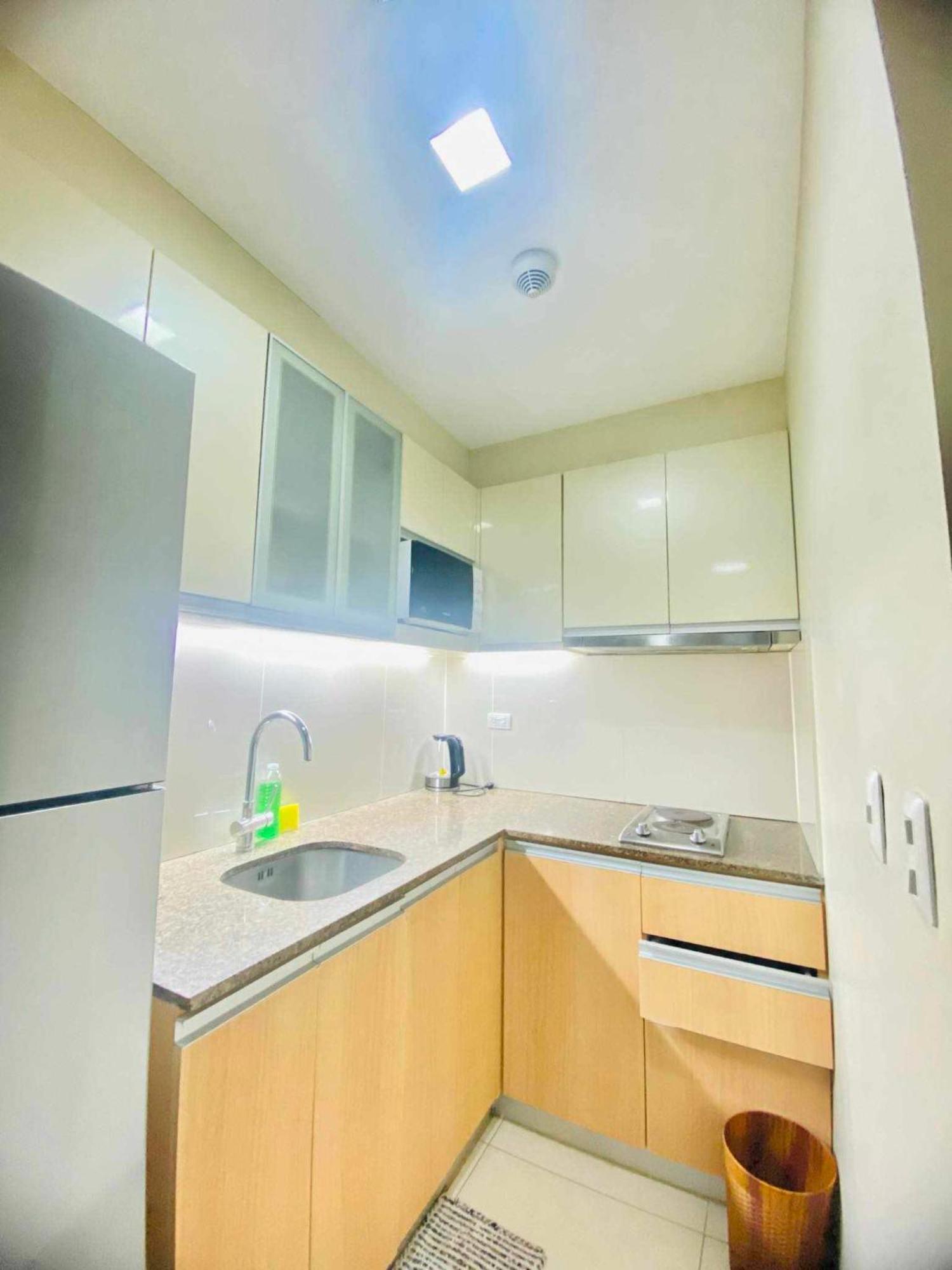 Mactan Newtown With Seaview Apartment