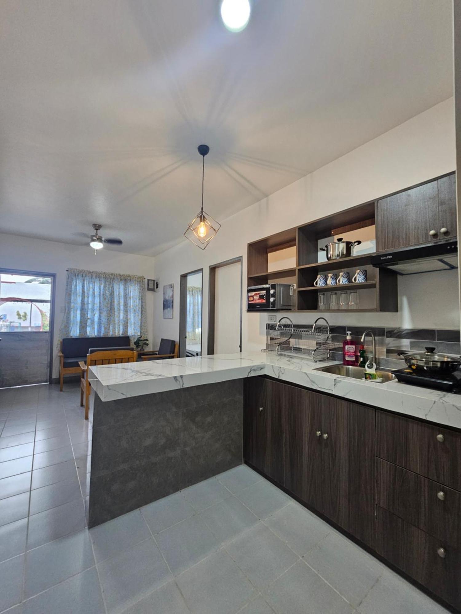Casas Bugambilias Door 1 Balamban