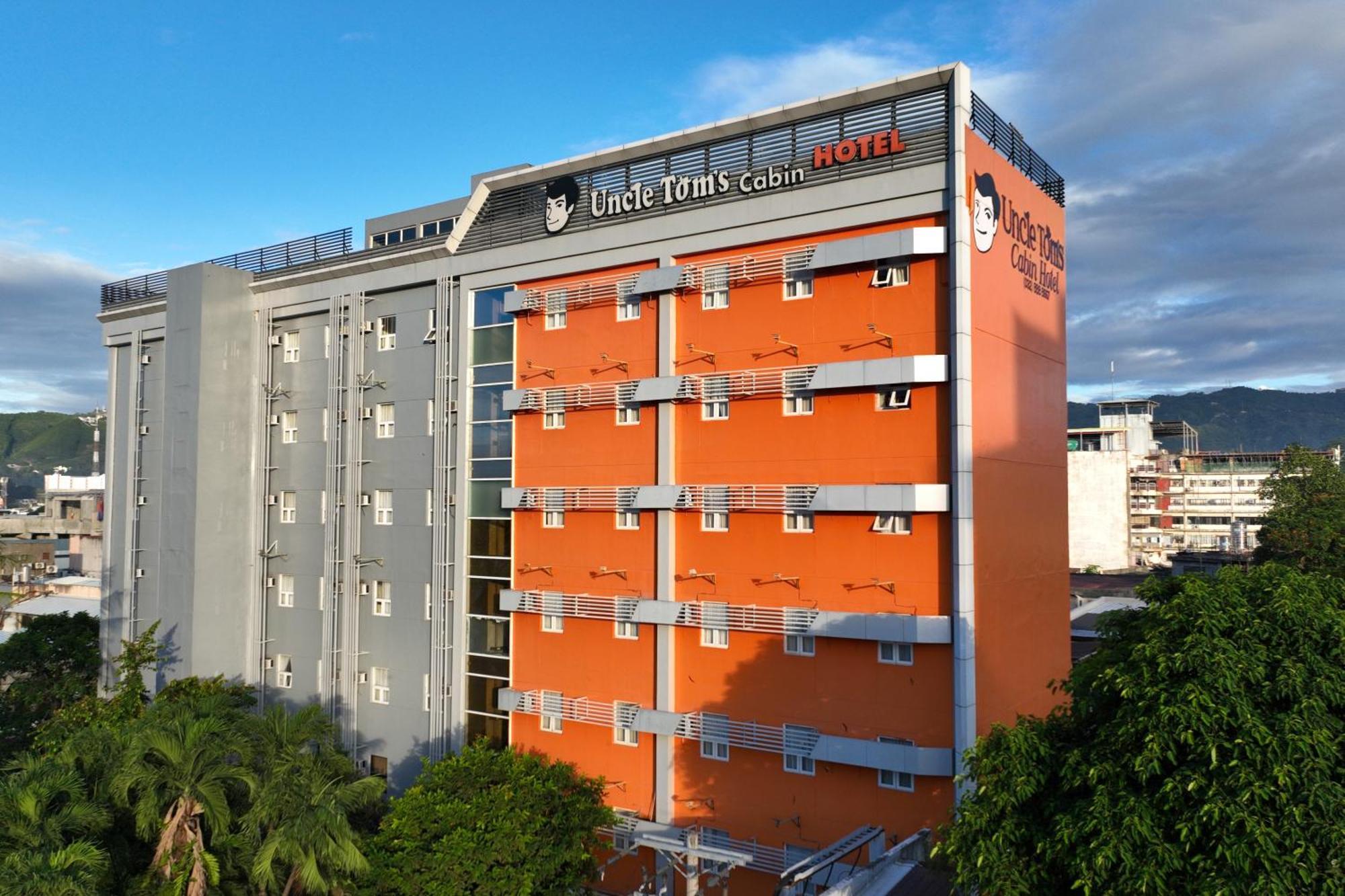 Hotel Uncle Tom's Powered By Cocotel 3*