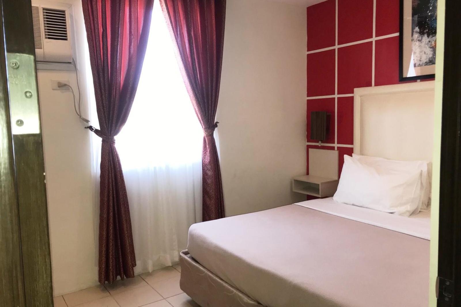 Hotel Uncle Tom's Powered By Cocotel Cebu