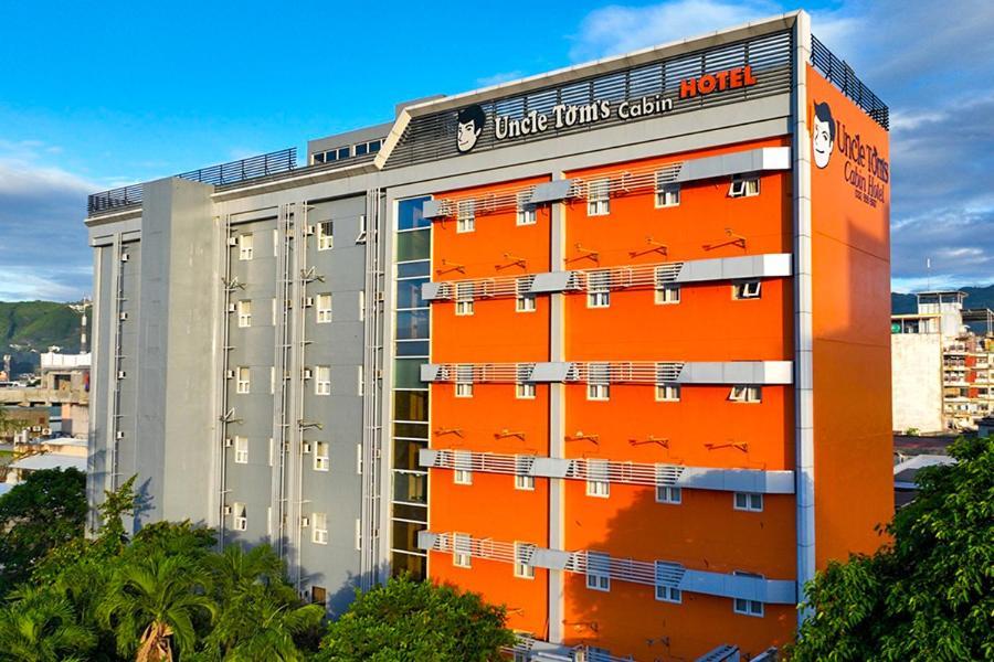 Hotel Uncle Tom's Powered By Cocotel 3*