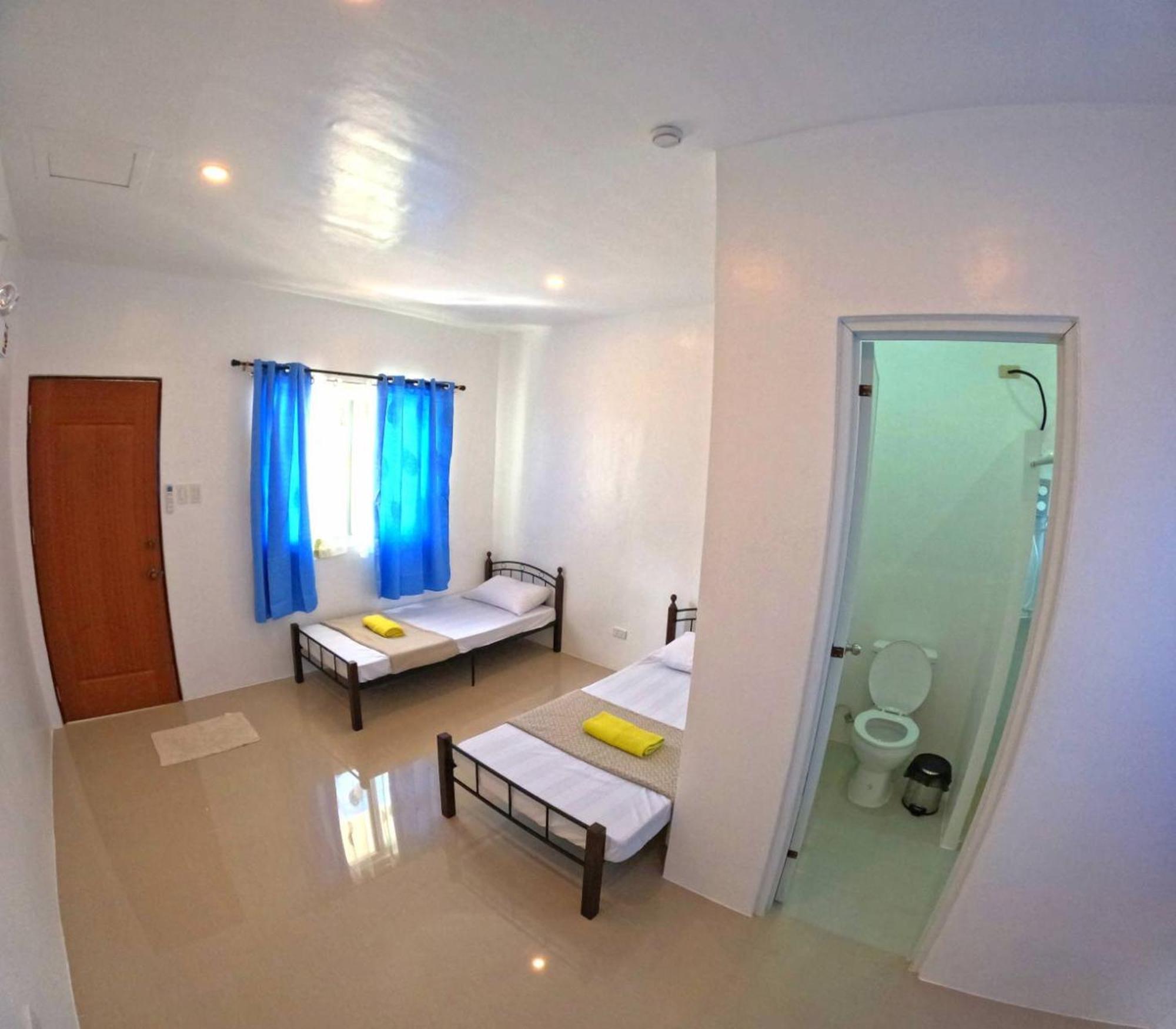 Divers Plumeria Hotel 3*
