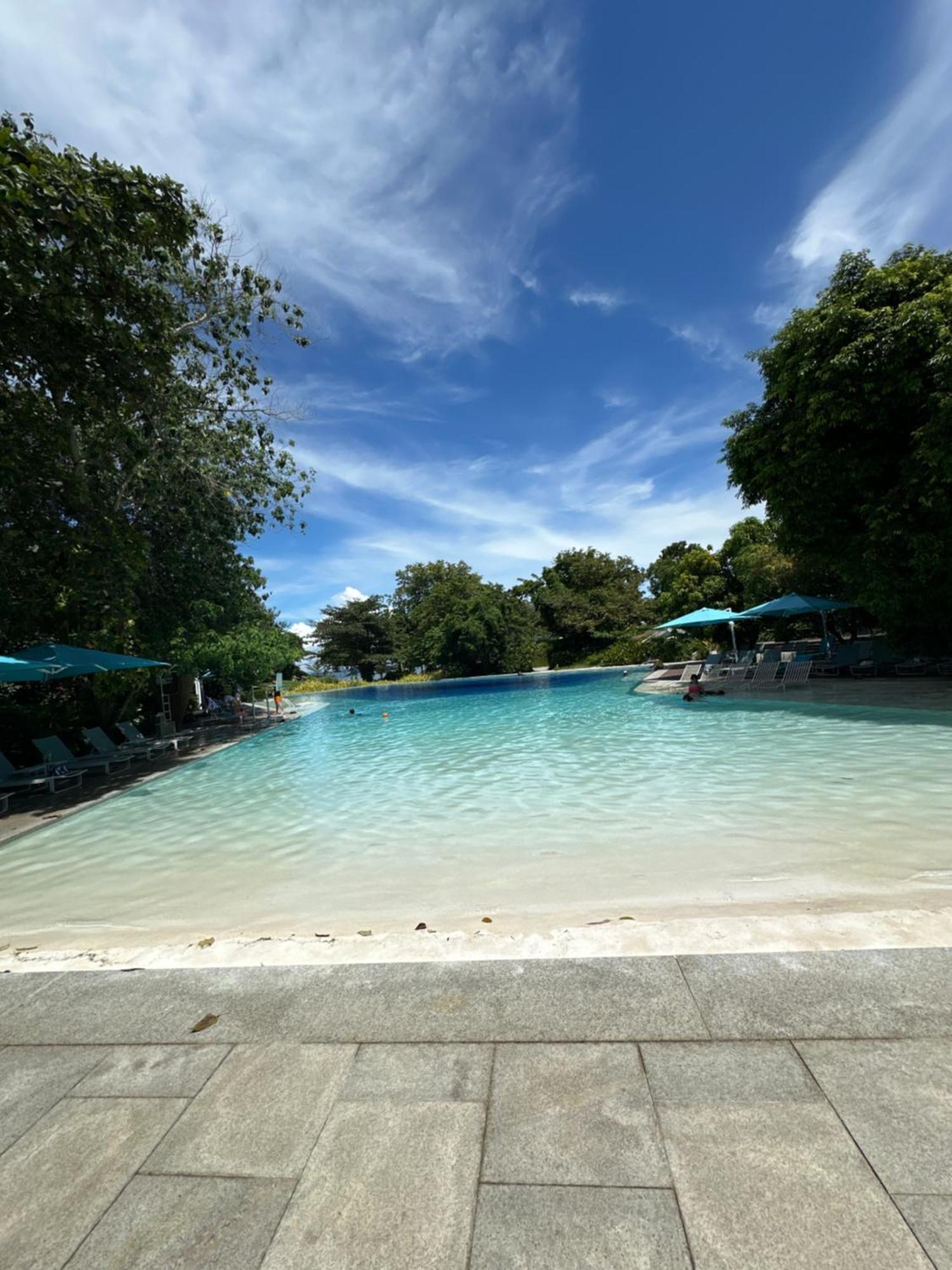 Apartment 14dc Tambuli Seaside Living