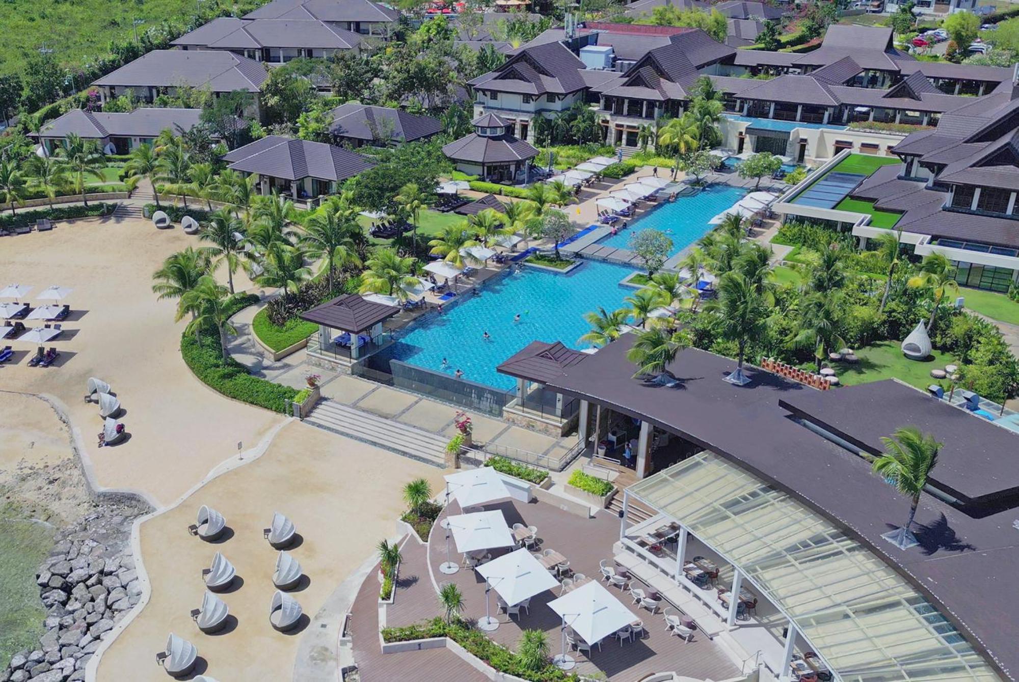 Resort Crimson And - Mactan Island, Cebu