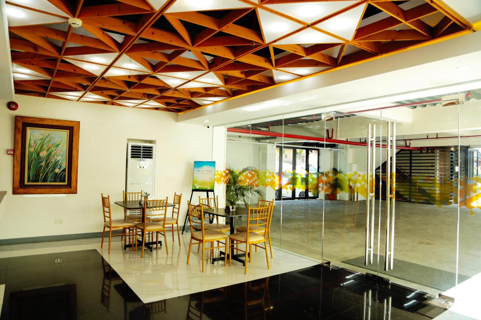 Travelbee Fuente 3*