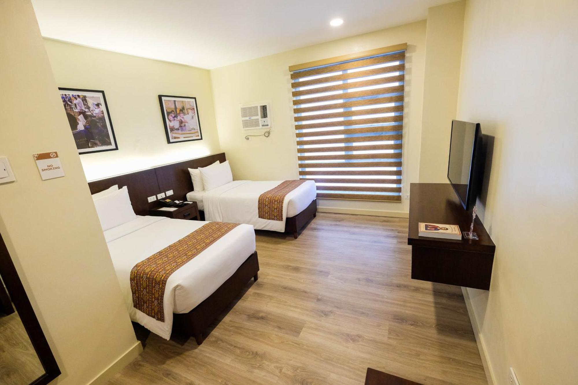 Quincentennial Hotel