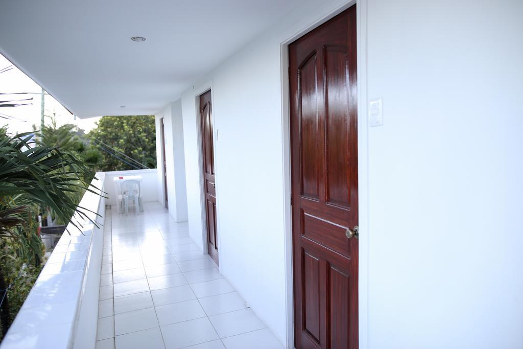 Guest house Luzmin Bh - White House