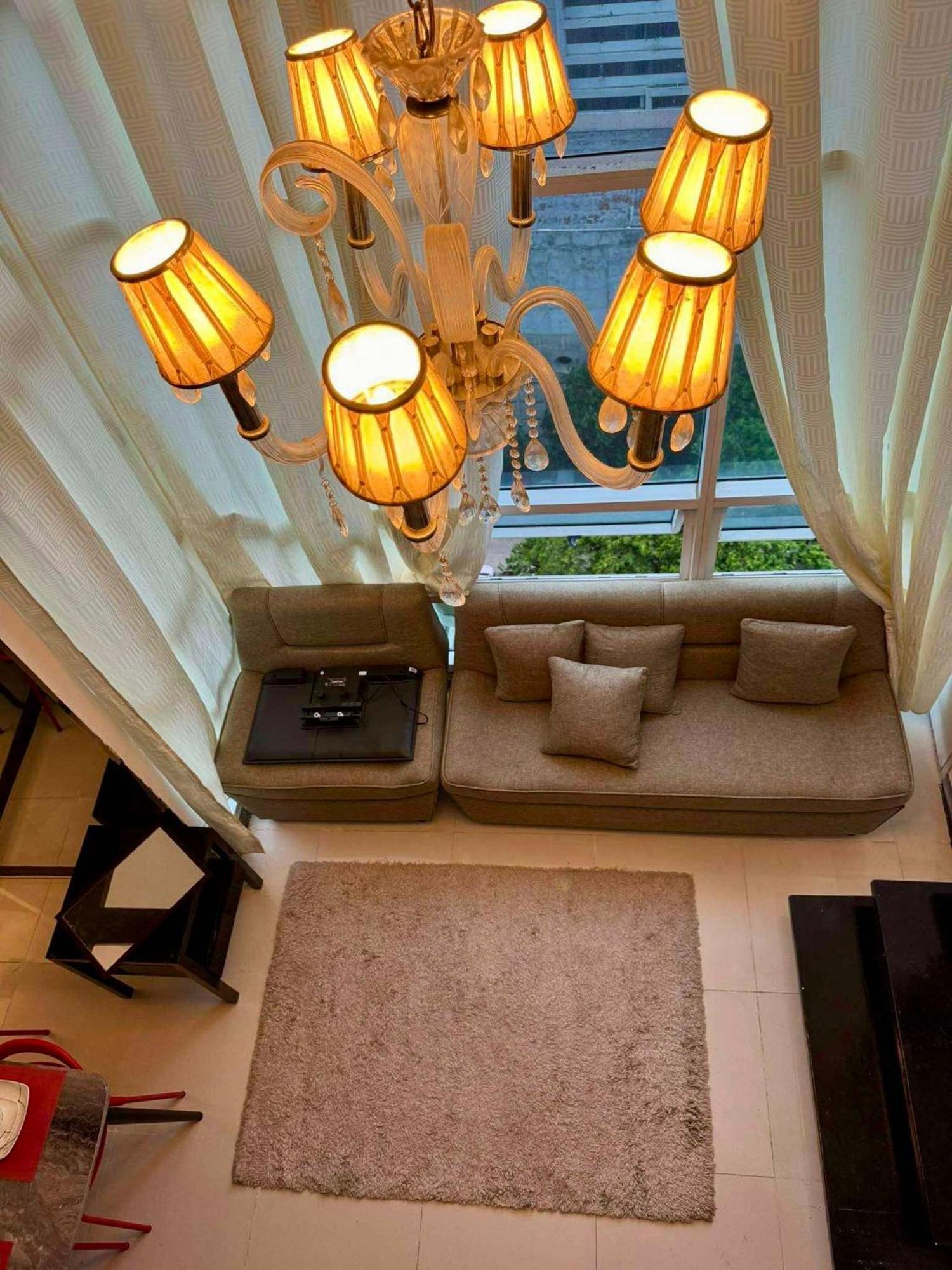 3-br Unit In The Center Of Cebu