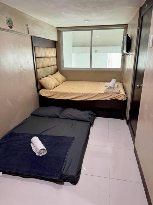 3-br Unit In The Center Of Apartment Cebu