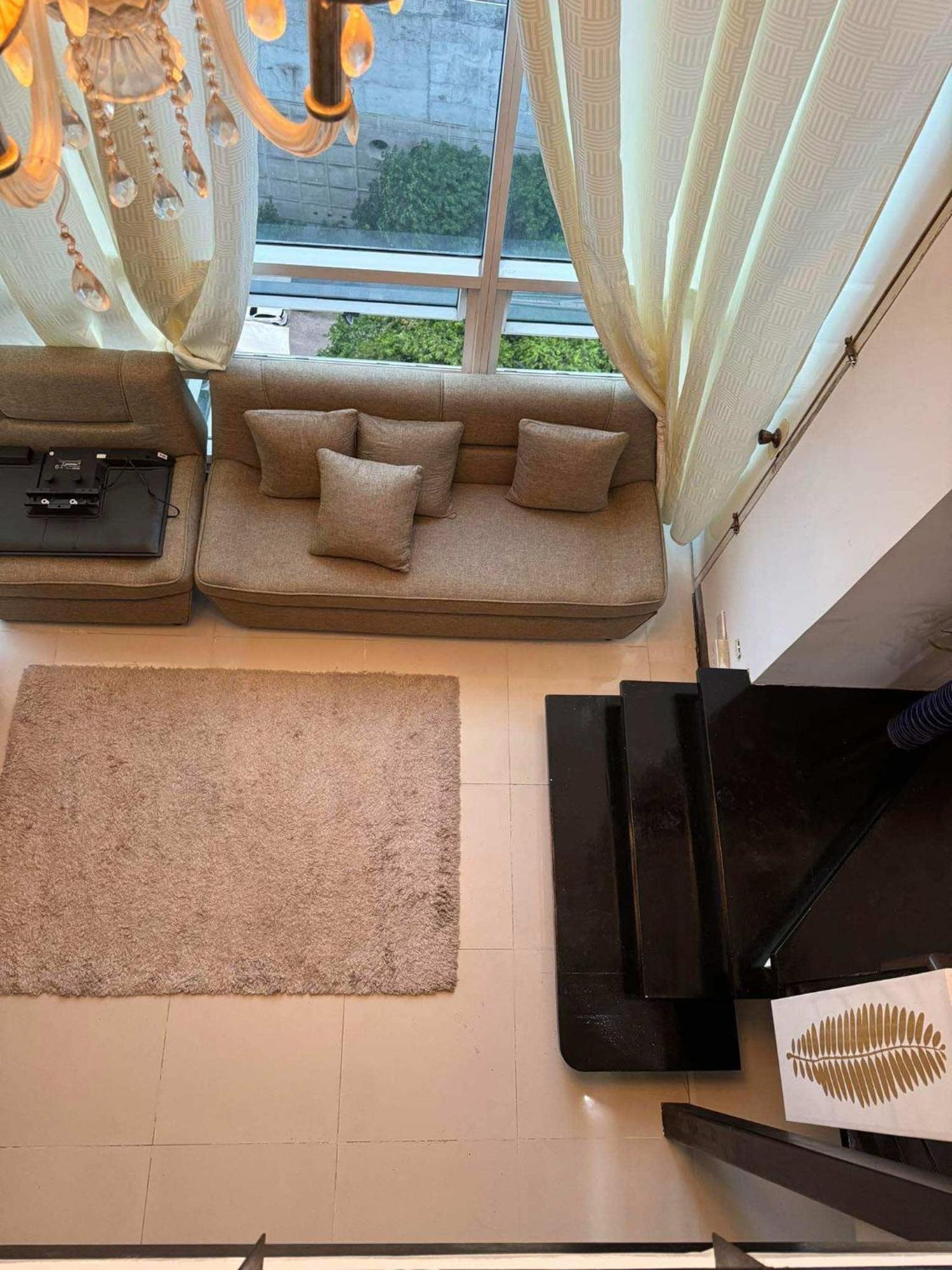 3-br Unit In The Center Of Apartment