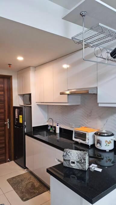 Apartment Says Bedsit *